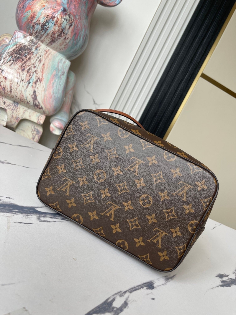 LV Bucket Bags